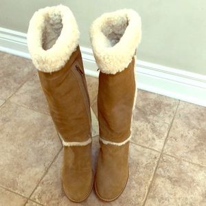 UGG Aubrie suede leather wedges